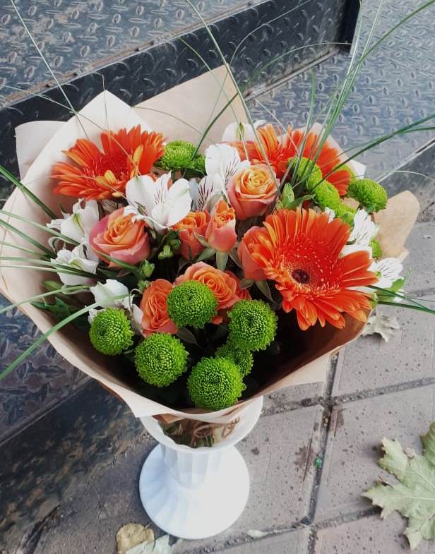 Букет цветов из: Герберы, Хризантемы, Альстромерии и Розы в Поселок кирпичного завода