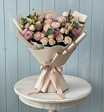 Букет цветов из:  Розы и Лизиантусы в Поселок кирпичного завода