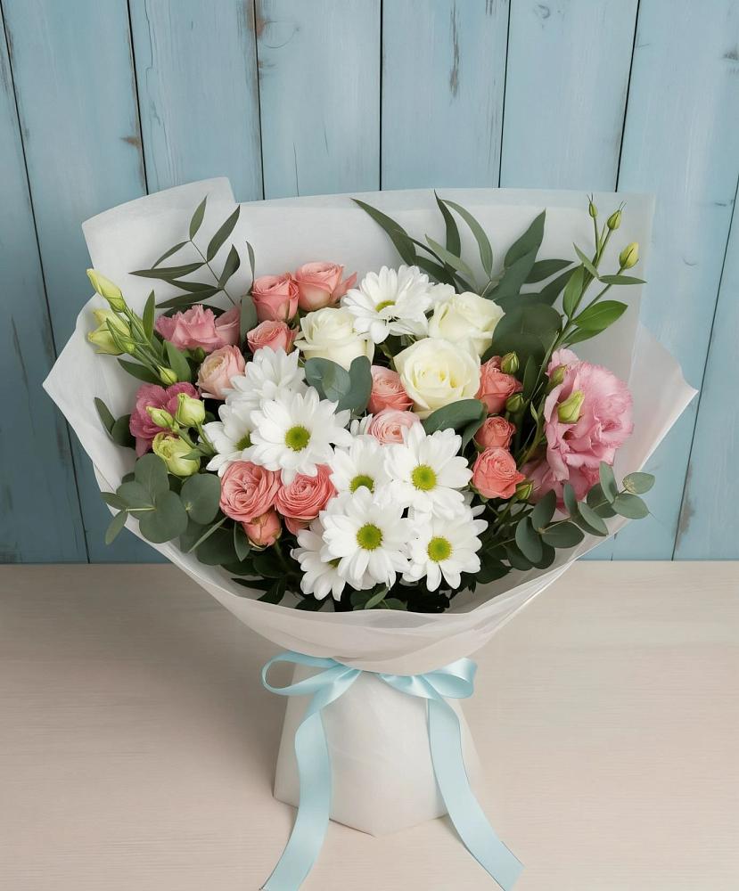 Букет цветов из: Розы, Лизиантусы и Хризантемы в Поселок кирпичного завода
