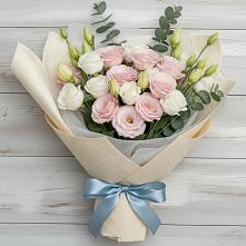 Букет цветов из:  Лизиантусы #REPLACE_PRED# Поселок кирпичного завода