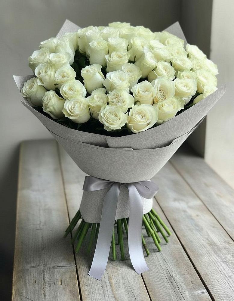 Букет 35 Белых роз в Поселок кирпичного завода