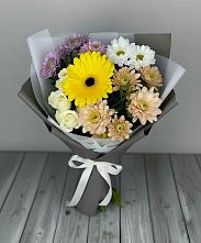 Букет цветов из:  Розы, Герберы и Хризантемы в Поселок кирпичного завода