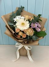 Букет цветов из:  Герберы и Хризантемы в Поселок кирпичного завода