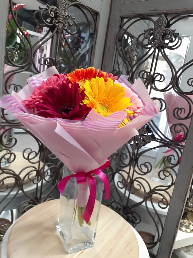 Букет цветов из: Герберы в Поселок кирпичного завода