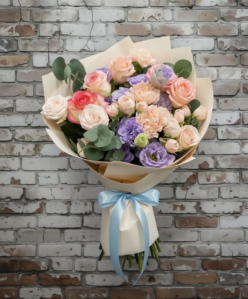 Букет цветов из: Розы, Лизиантусы и Гвоздики в Поселок кирпичного завода