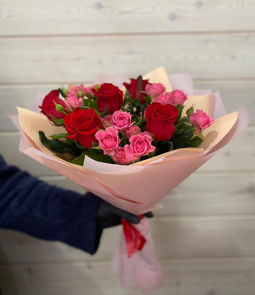 Букет цветов из: Розы в Поселок кирпичного завода